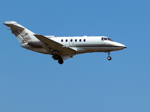 Featured image for Scottish Government commits to additional private jet taxation